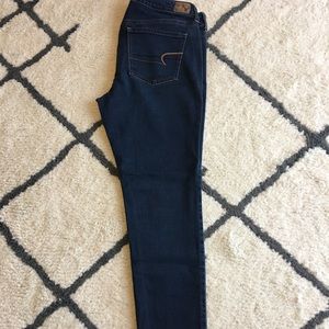 NWOT. AE jeggings size 12